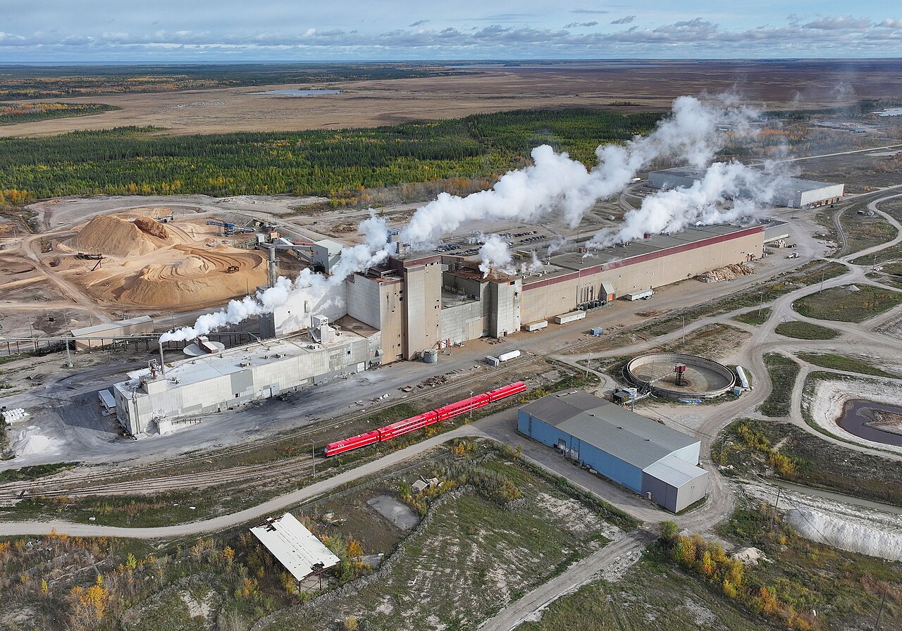 Canadian Kraft Paper Mill