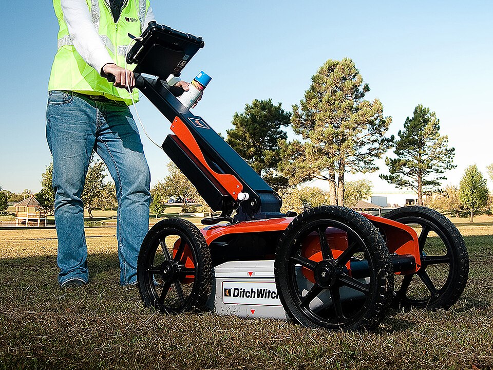Ground Penetrating Radar in use 